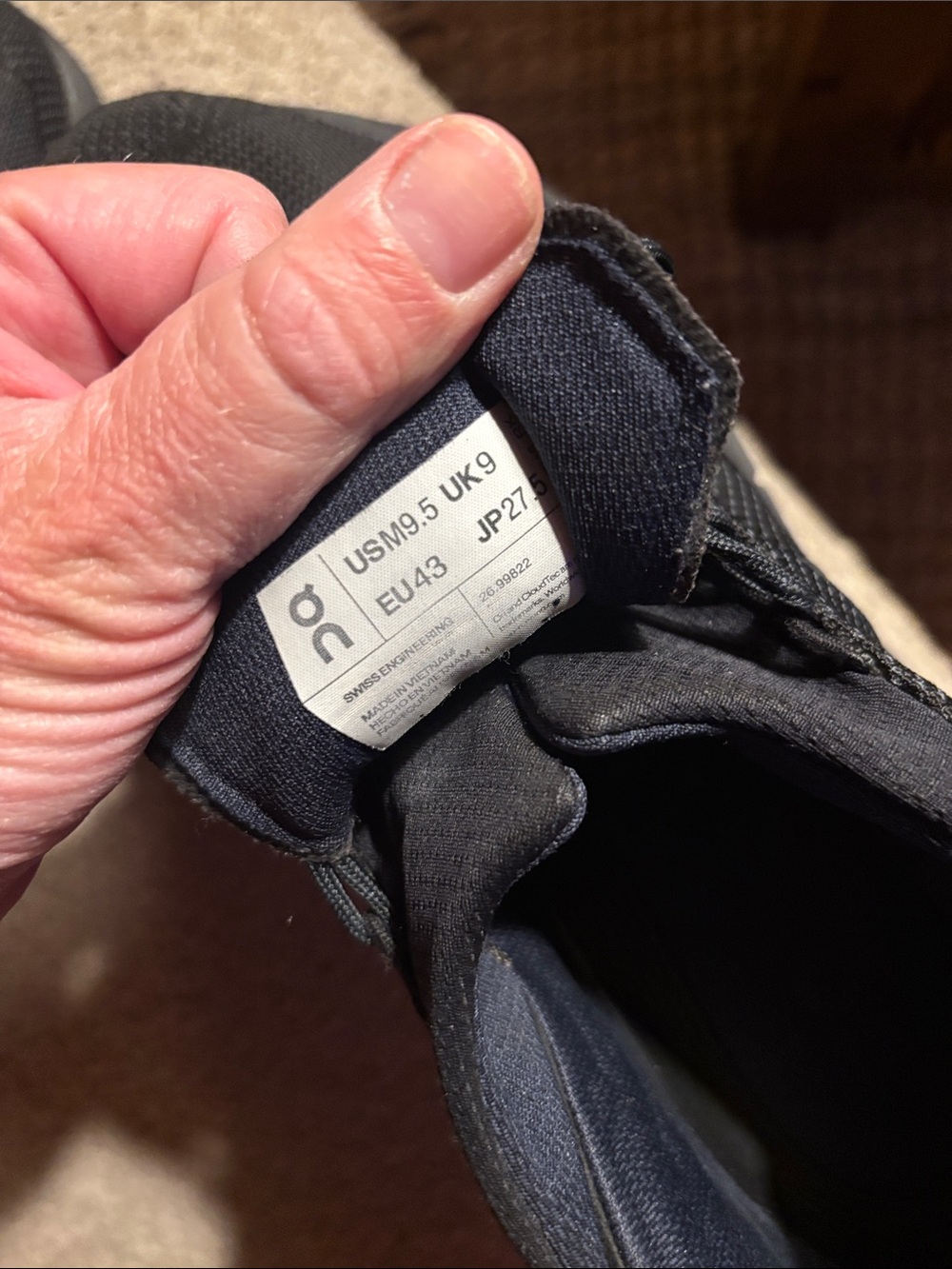 On Running Black Men's Cloudnova Sneakers - Picture 5 of 15